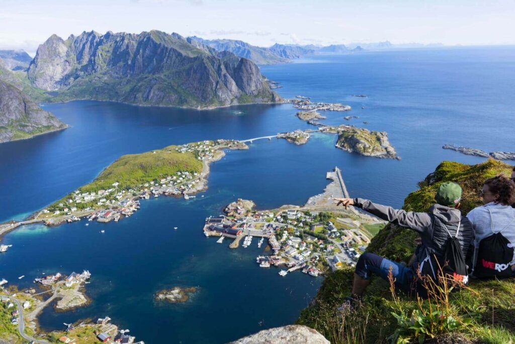L'arcipelago delle Isole Lofoten visto dall'alto