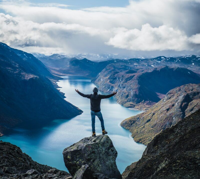 Viaggiare da soli, l’ultima frontiera del viaggio