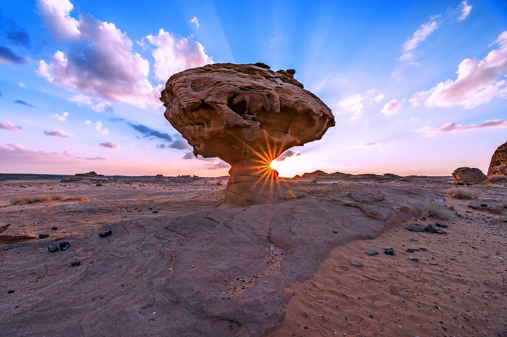Foto di una delle rocce di sabbia ad Al-Ula