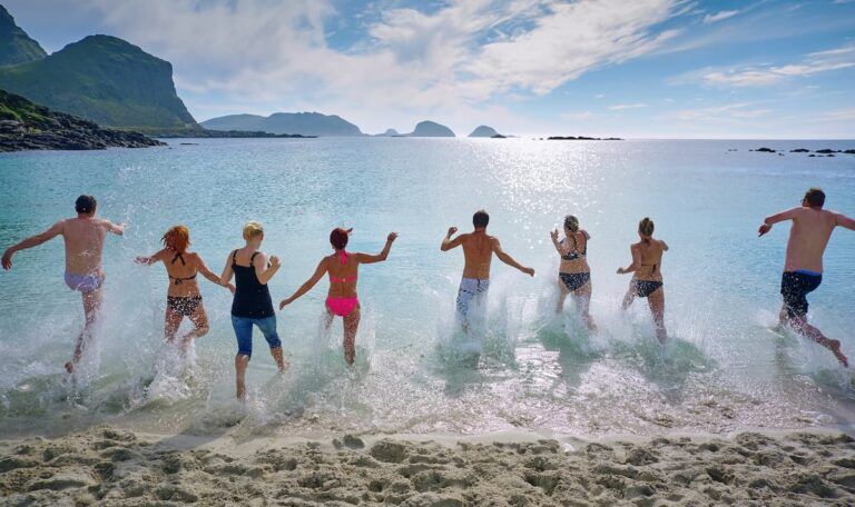 Ragazzi in spiaggia