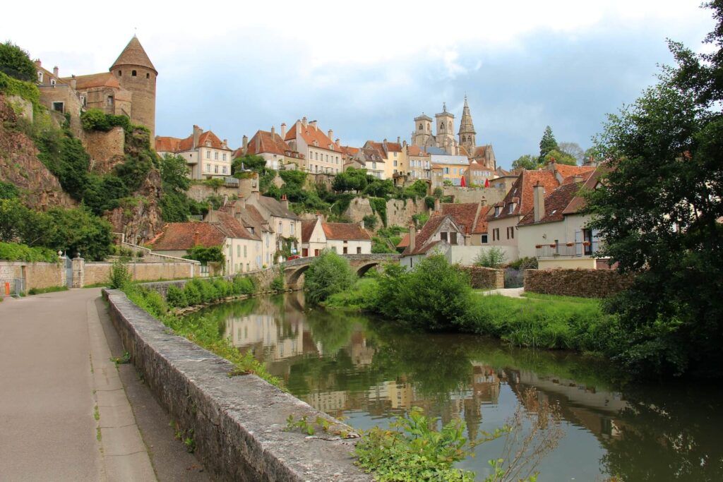Semur-en-Auxois in tutto il suo splendore