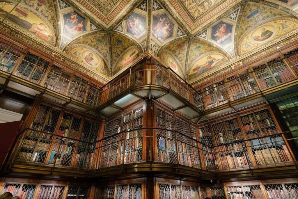 Gli antichi interni della Morgan Library a New York