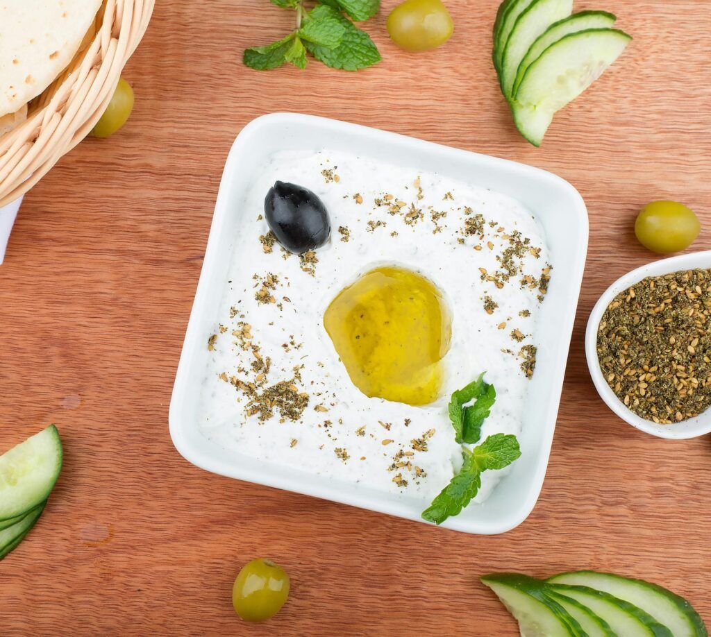 labneh yogurt di latte di pecora o capra