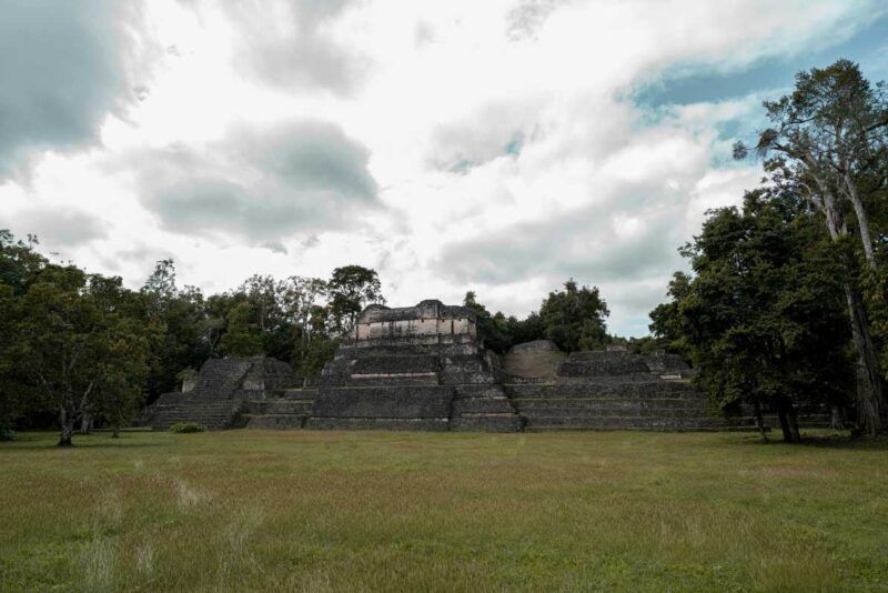 Caracol, Belize: Esplora l’Antico Mistero Maya nella Giungla Profonda