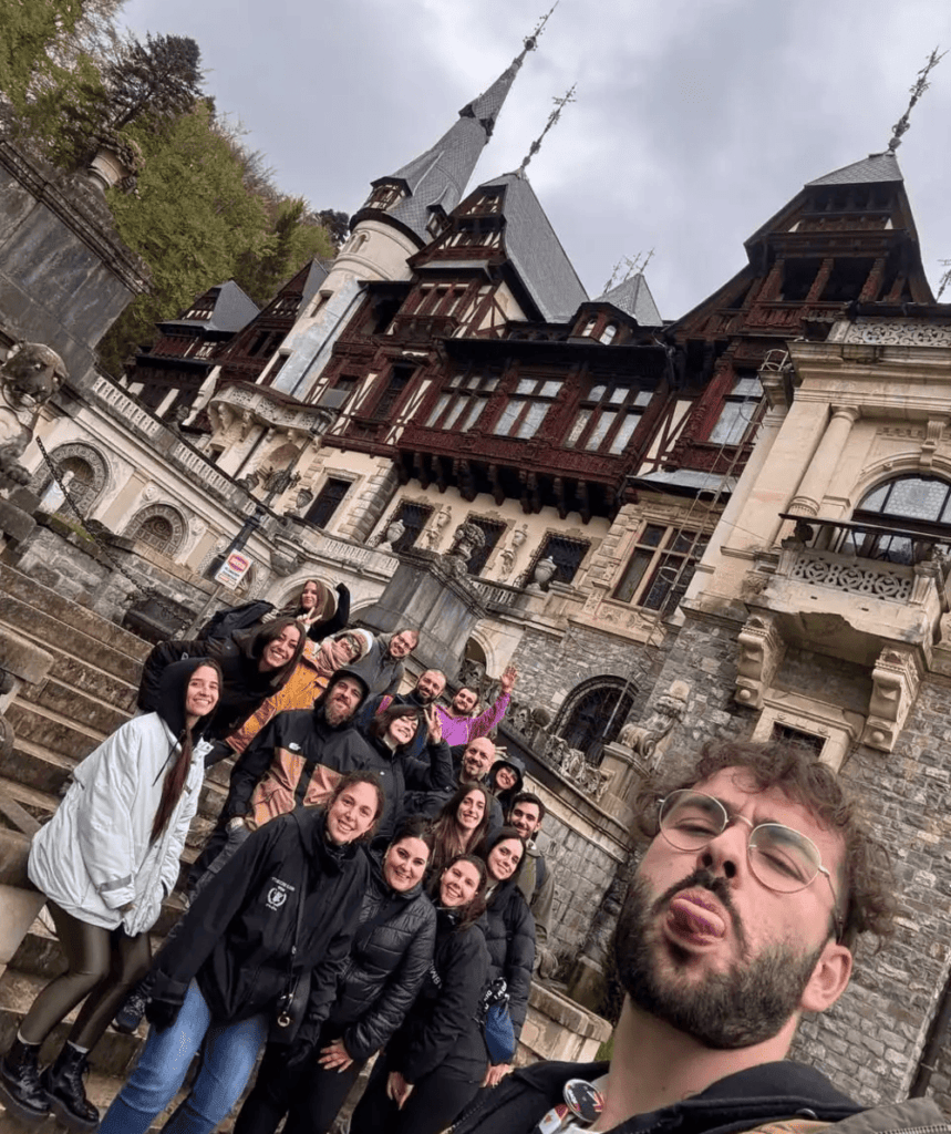 Selfie di gruppo nel tour dei castelli della Transilvania