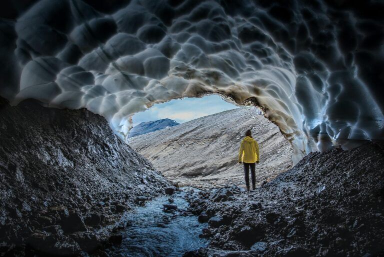 Grotte di ghiaccio in Islanda