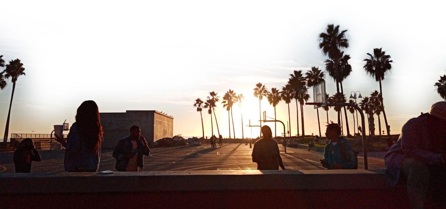 Mood californiano restando in Italia? Vieni agli AperiRoad x Poke House e assaggia l'avventura! Mood californiano restando in Italia? Vieni agli AperiRoad x Poke House e assaggia l'avventura!