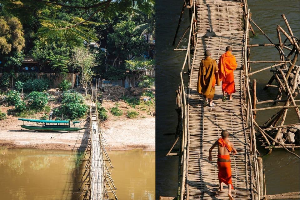 Ein Diptychon mit drei orangegekleideten Mönchen, die eine lange, handgefertigte Bambusbrücke über einen breiten, schlammigen Fluss überqueren.
