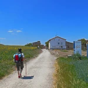 Jakobsweg: aktiv zwischen Spiritualität und lokaler Kultur