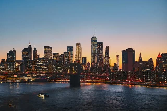 Skyline de Manhattan au coucher du soleil, New York